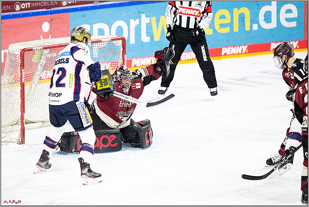 PENNY DEL;  Koelner Haie - Eisbaeren Berlin; Koeln, 10.03.2021